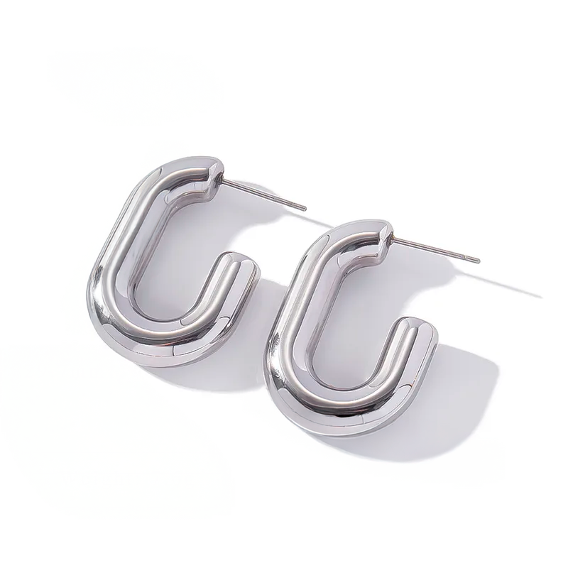 Aretes Málaga Plateados – Acero de Titanio