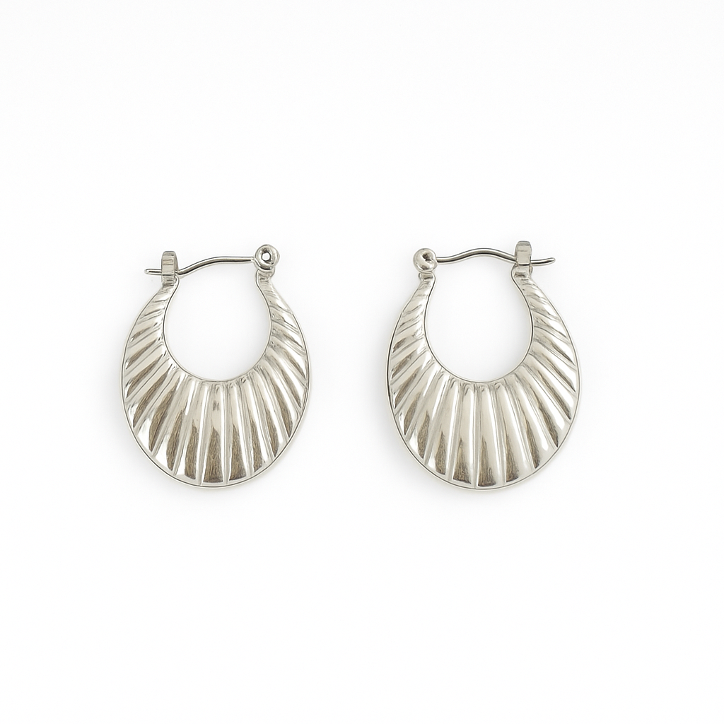 Aretes Cala Millor Plateados – Ovalados con Textura en Relieve