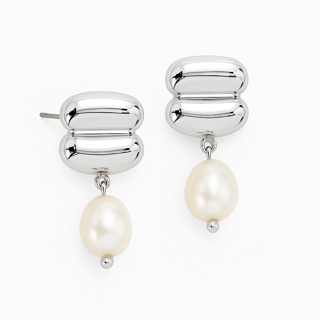 Aretes Sahar – Diseño Orgánico Plateado con Perla Colgante Elegante