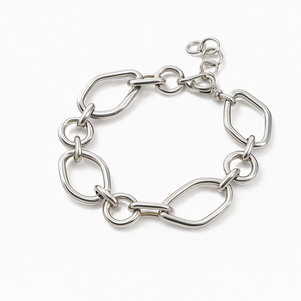 Brazalete Lucy Plateado de Eslabones Irregulares – Acero de Titanio