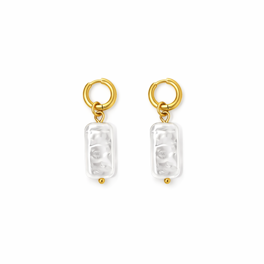 Aretes Sammy – Aros Pequeños en Acero de Titanio Dorado