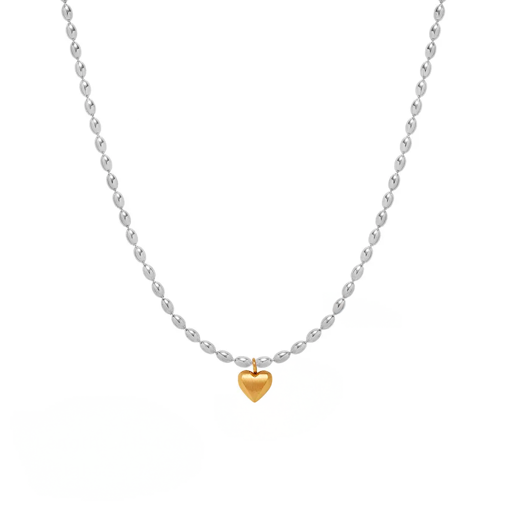 Collar Heart de Acero de Titanio – Corazón Dorado, Hipoalergénico y Ajustable