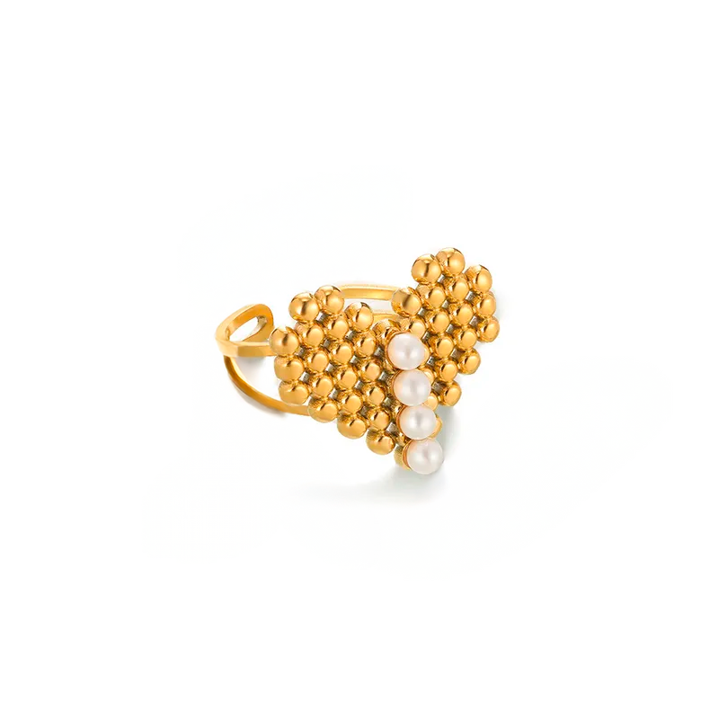 Anillo de Corazón con Perlas Ajustable en Acero de Titanio Dorado