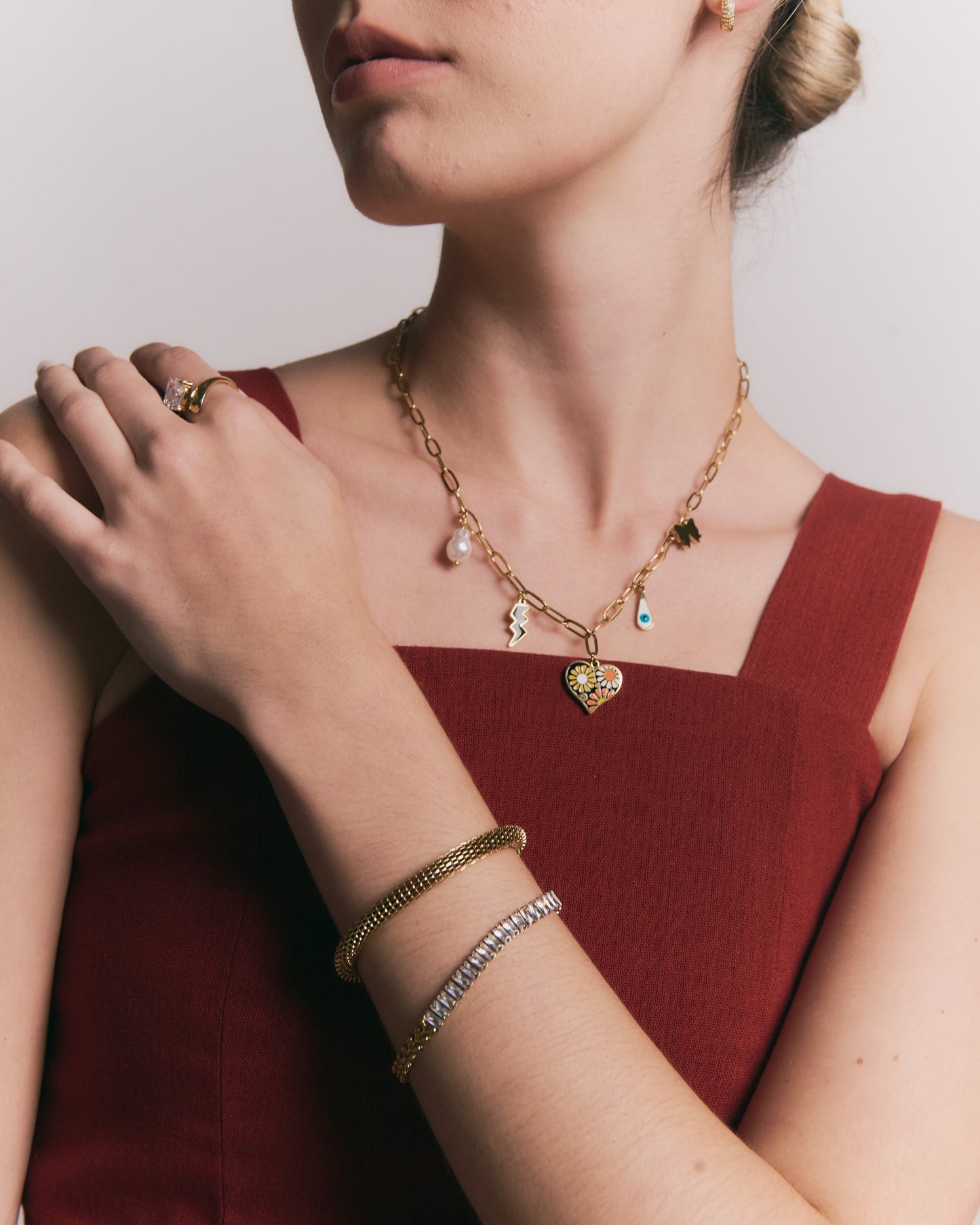 Brazalete Shiny de Acero de Titanio – Brillante, Hipoalergénico y Resistente al Agua
