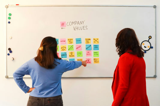 5 razones por las que regalar joyería a tu equipo mejora la cultura empresarial