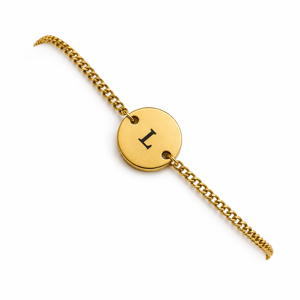 Brazalete Personalizado con inicial de acero de titanio