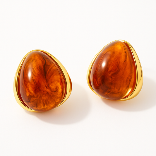 Aretes Verónica – Gotas Ámbar con Acabado Marmoleado y Marco Dorado Escultórico