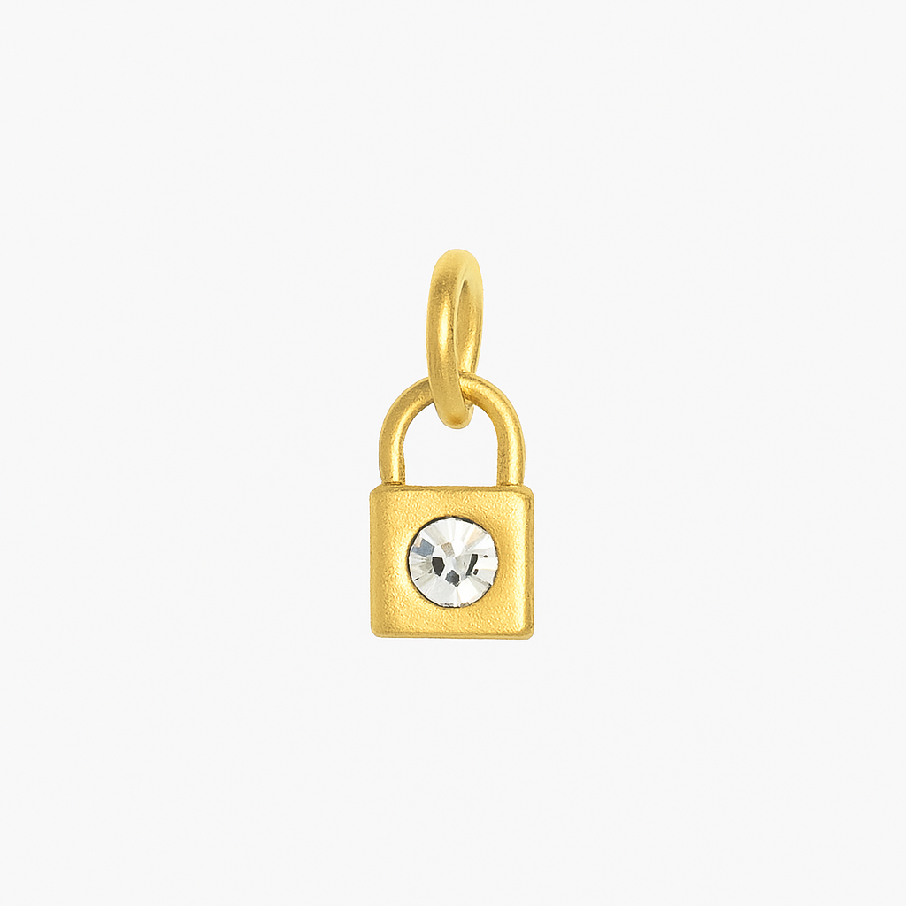 Charm Candado Mini Dorado con Perla Cristal – Acero de Titanio