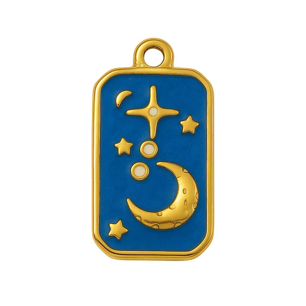 Charm Cielo Nocturno Dorado – Diseño Rectangular en Titanio con Esmalte Azul Intenso y Relieves Dorados