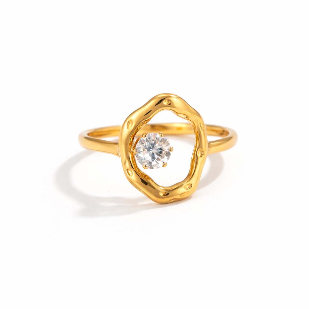 Anillo Mercedes – Diseño Orgánico Ajustable en Acero de Titanio Dorado con Cristal Central