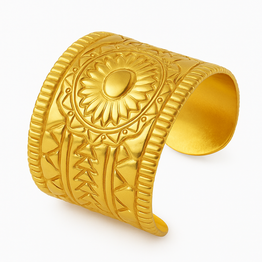 Brazalete Marchena Dorado – Ancho, Ajustable y con Estilo Clásico Étnico