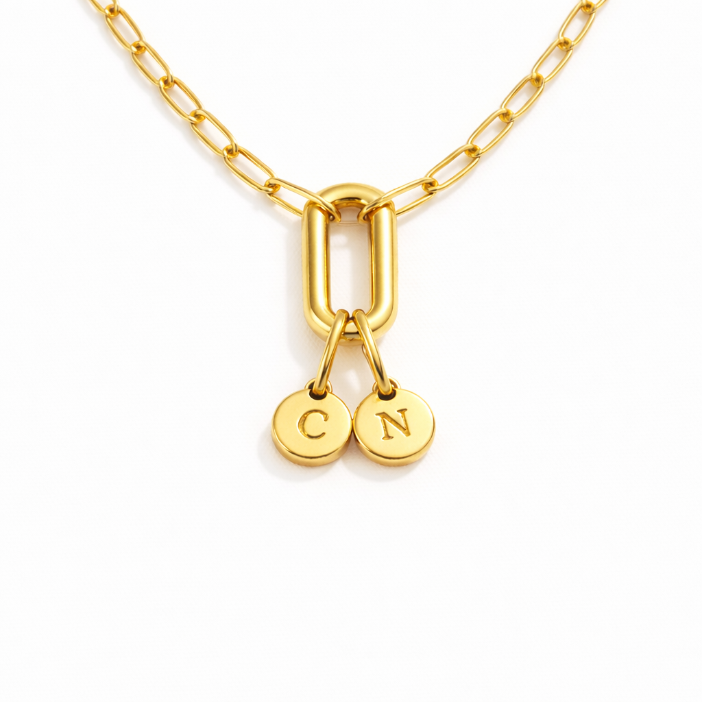 Collar Amaranto con iniciales grabadas