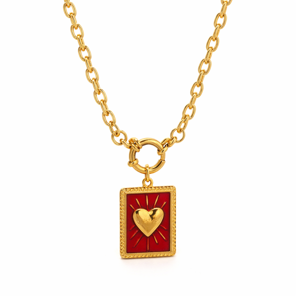 Collar Amore Mio Dorado con Dije Esmaltado Rojo