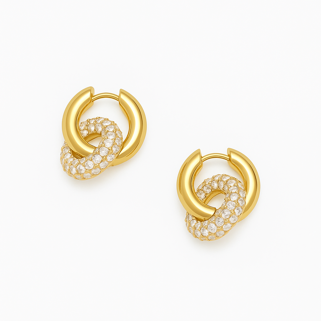 Aretes Catalina – Diseño Escultórico en Titanio Dorado con Perlas, Verde Esmeralda o Circonitas Blancas