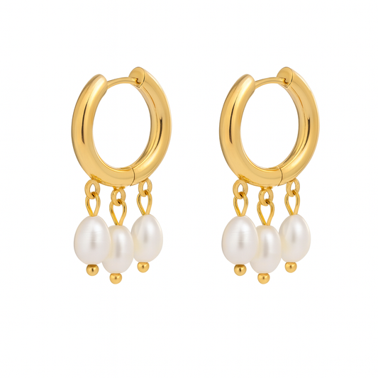 Aretes Leticia – Argollas Medianas en Titanio Dorado y Plateado con Perlas Naturales
