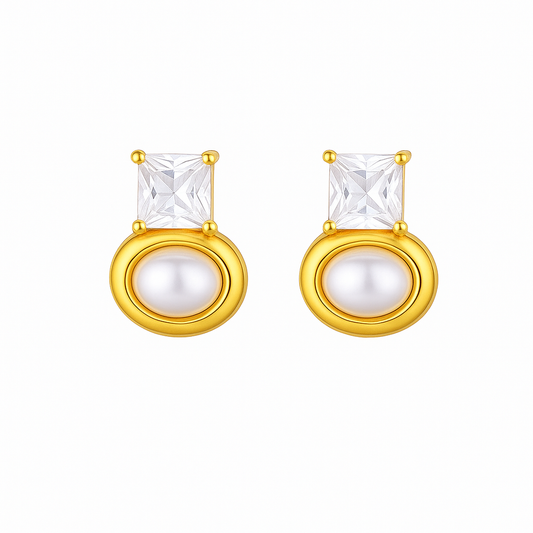 Aretes Bari – Diseño Clásico en Titanio Dorado con Circonia Facetada y Perla Blanca Ovalada