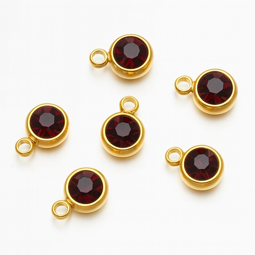 Charm Perla Azul Mar, Rojo Pasión, Rosa, Verde Esmeralda y Blanco Reluciente – Elegancia Delicada en Acero Dorado