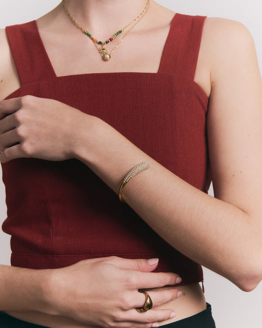 Brazalete Amaranto Dorado de Acero de Titanio – Fino, Hipoalergénico y Resistente al Agua