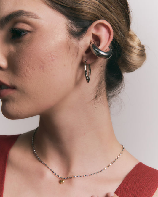 Ear cuff