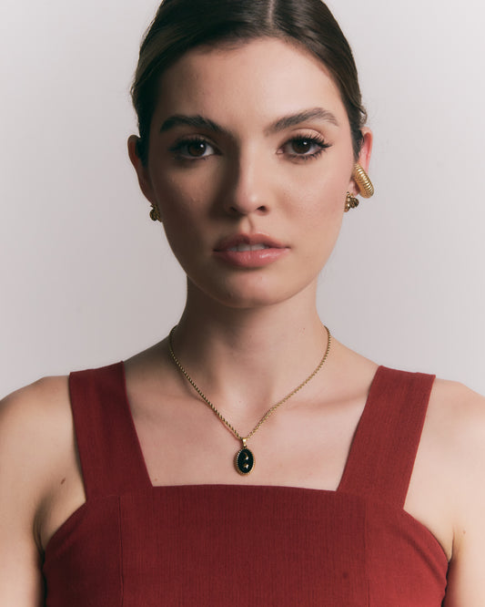 Collar Black Moon de Acero de Titanio – Luna Negra Ajustable, Hipoalergénico