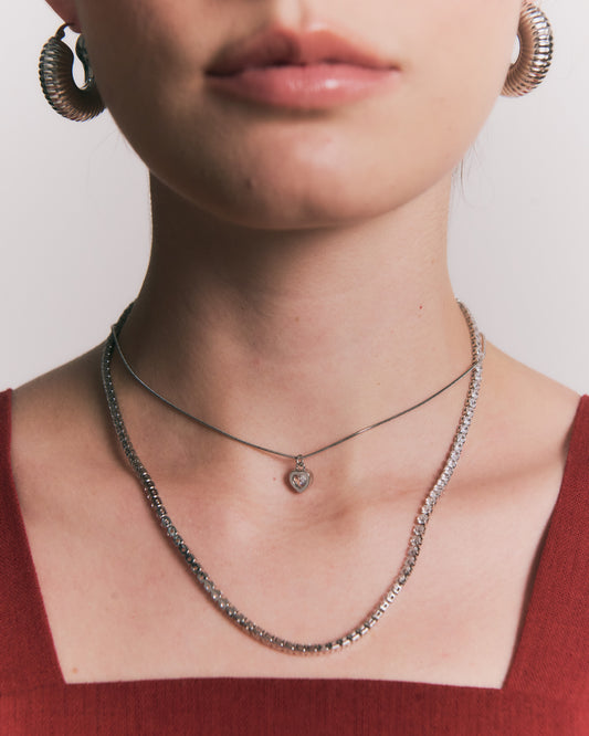 Collar Heart Plateado de Acero de Titanio – Dije de Corazón Minimalista, Hipoalergénico y Ajustable